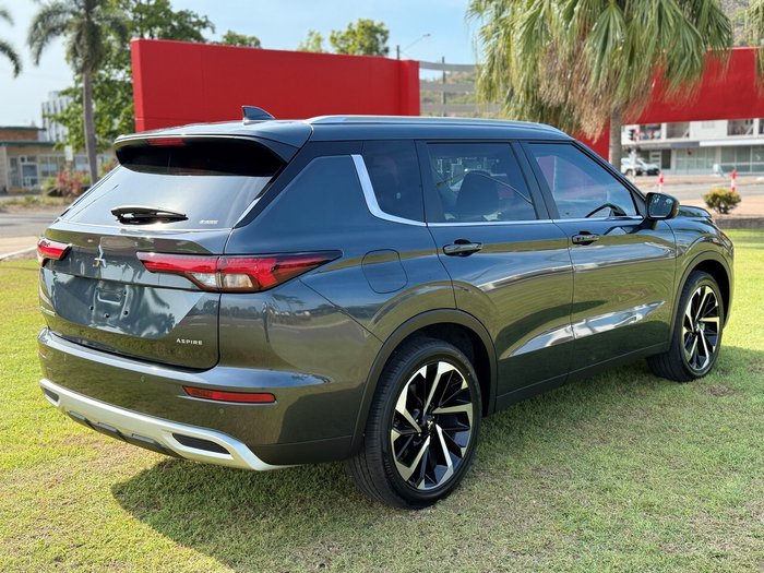 2024 Mitsubishi Outlander Aspire