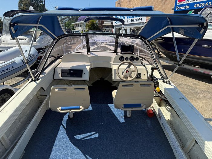 2002 Bermuda 410 NAUTICA RUNABOUT