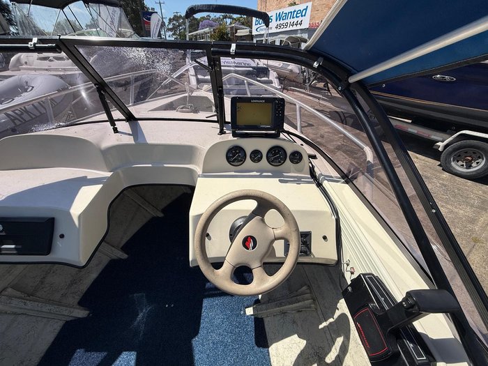 2002 Bermuda 410 NAUTICA RUNABOUT
