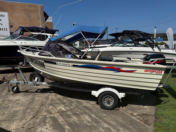 2002 Bermuda 410 NAUTICA RUNABOUT