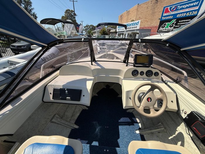 2002 Bermuda 410 NAUTICA RUNABOUT