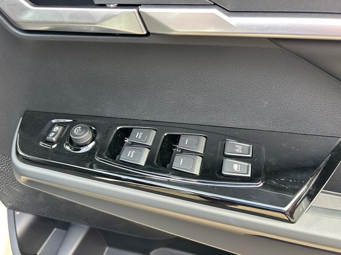 2024 KGM SsangYong Torres Ultimate