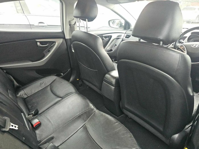 2014 Hyundai Elantra SE MD3 Sleek Silver