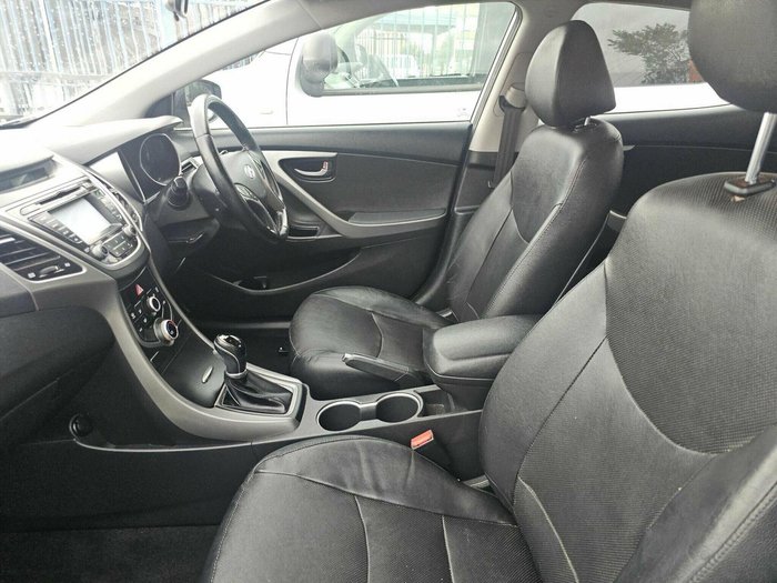 2014 Hyundai Elantra SE MD3 Sleek Silver