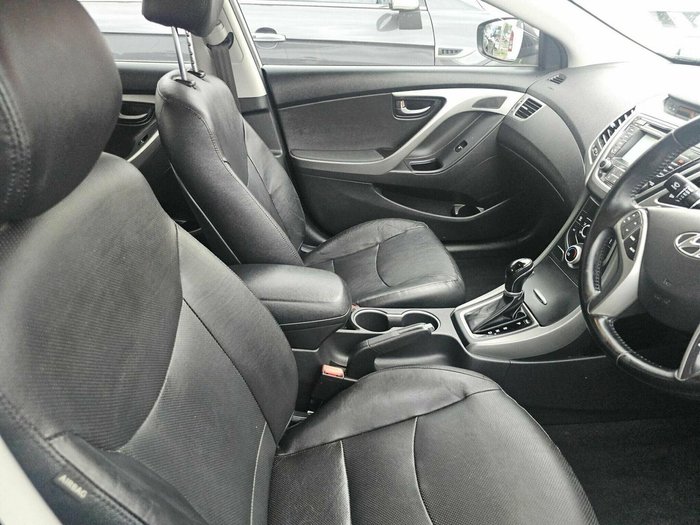 2014 Hyundai Elantra SE MD3 Sleek Silver
