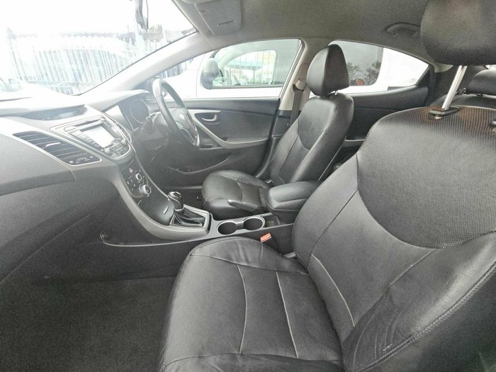 2014 Hyundai Elantra SE MD3 Sleek Silver