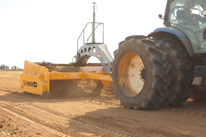 0 AGRIMEC Tracer Grader Scraper YELLOW