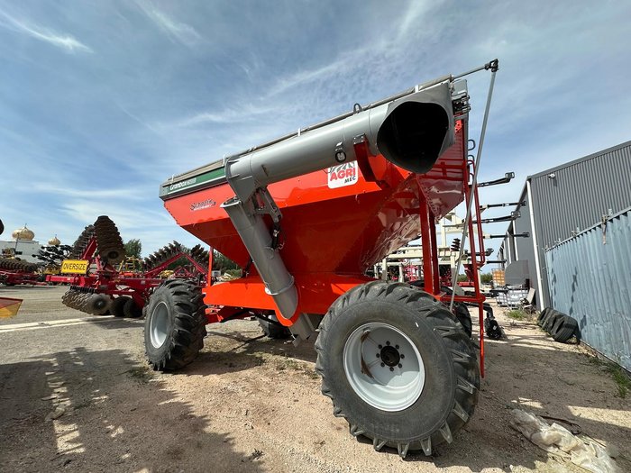 0 AGRIMEC Granbox Flex Chaser Bin + Commodity Cart 25,000 YELLOW