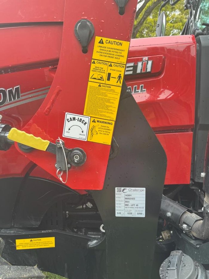 2022 CASE IH Farmall 100M Cab Red