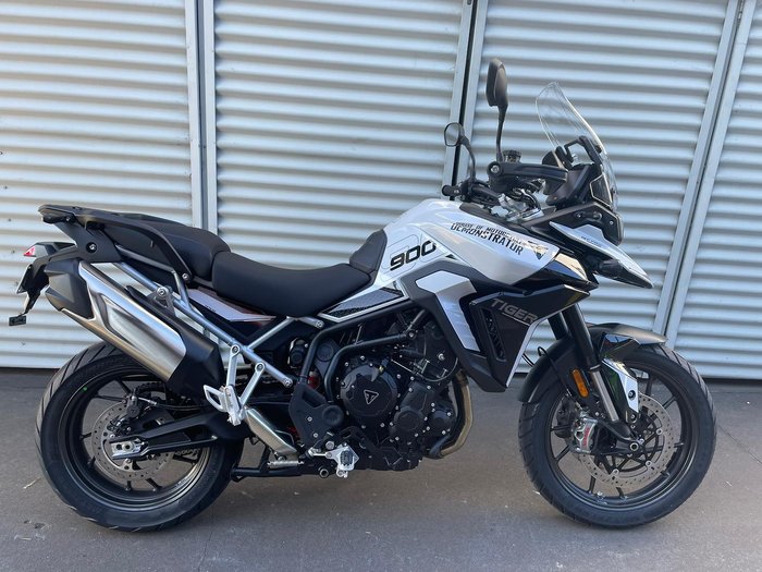 2025 Triumph Tiger 900 GT Pro Tiger Black