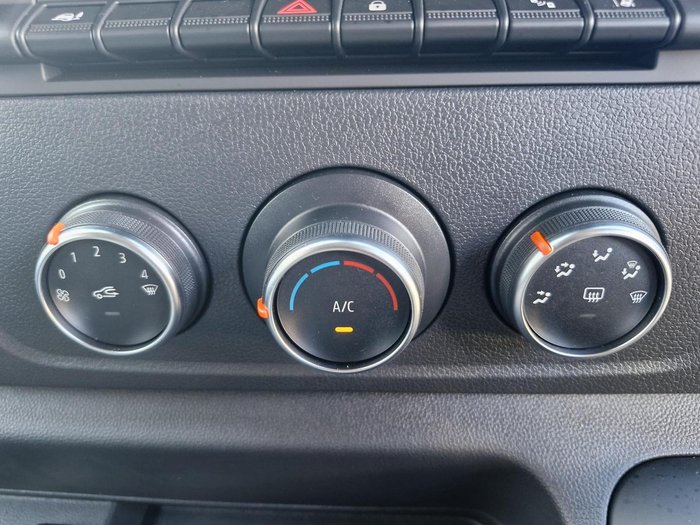 2024 Renault Master Pro 110kW