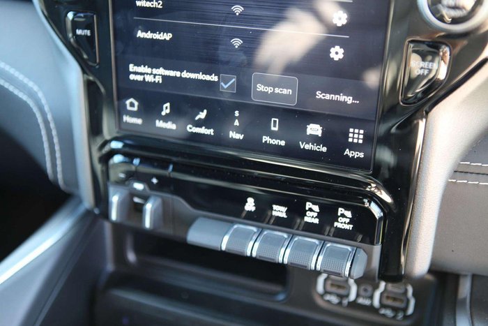 2023 RAM 1500 Laramie Sport RamBox