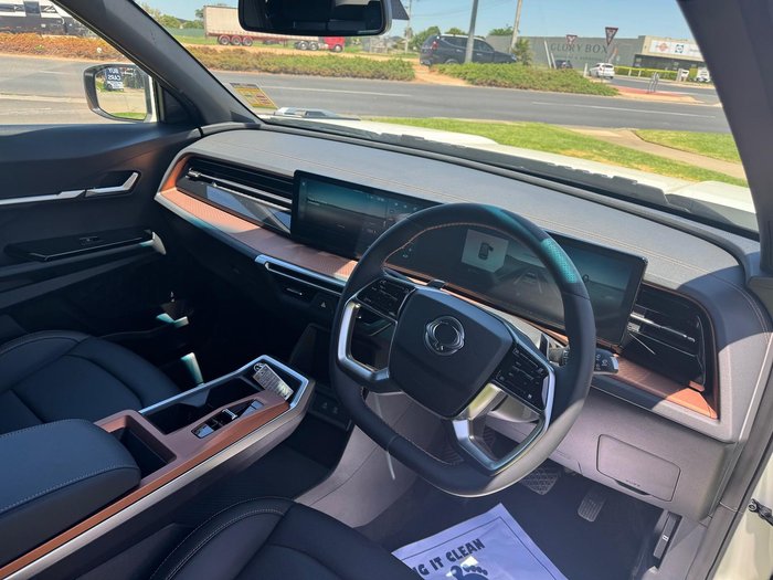 2024 KGM SsangYong Torres Ultimate