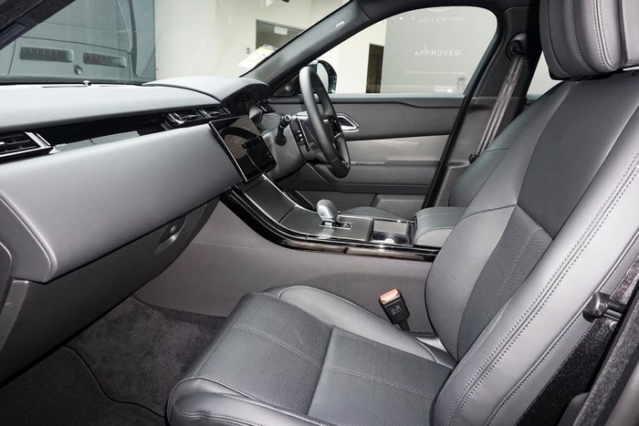 2024 Land Rover Range Rover Velar PHEV P400e Dynamic HSE