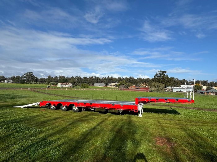 2024 FreightWest Trailers Tri Axle Drop Deck Widener
