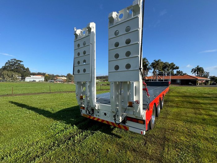 2024 FreightWest Trailers Tri Axle Drop Deck Widener