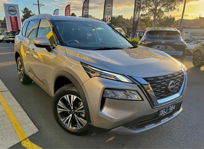 2024 Nissan X-TRAIL ST-L