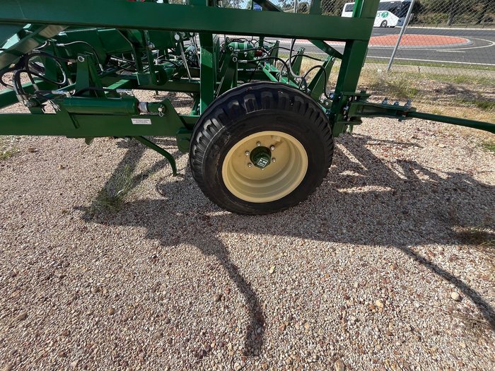 2023 John Shearer Trash Worker