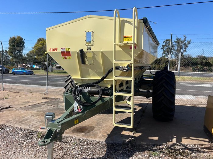 2024 Marshall 810T Multispreader