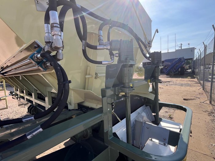 2024 Marshall 810T Multispreader