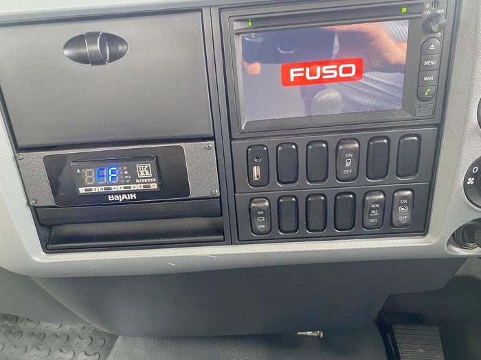 2018 Fuso Fighter 1024 1024 White