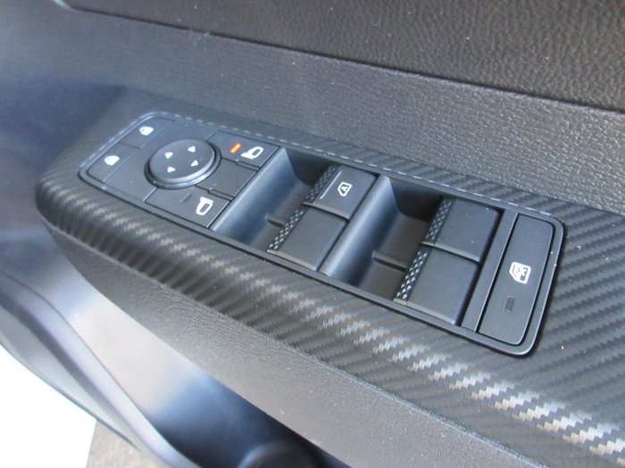 2024 Mitsubishi Triton GLX-R