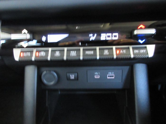 2024 Mitsubishi Triton GLX-R
