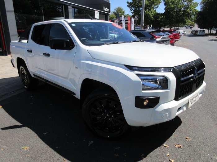 2024 Mitsubishi Triton GLX-R