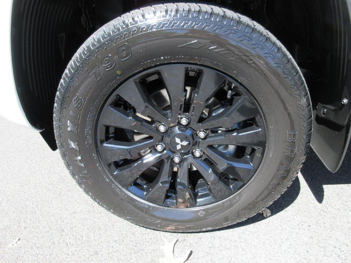2024 Mitsubishi Triton GLX-R
