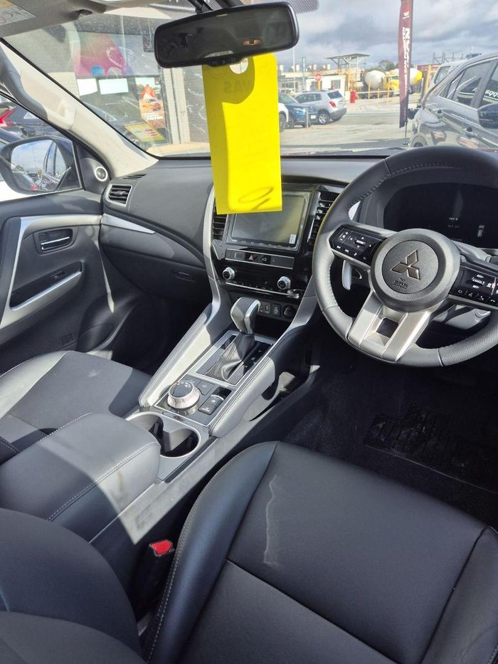 2024 Mitsubishi Pajero Sport Exceed