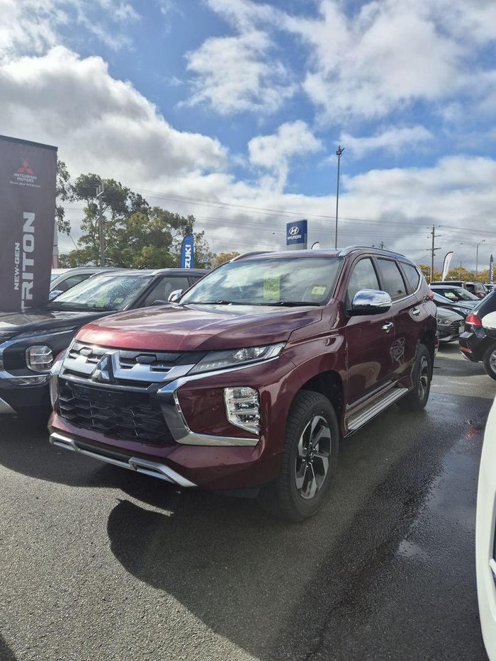 2024 Mitsubishi Pajero Sport Exceed
