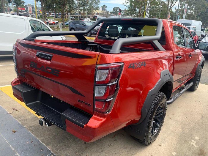 2024 Isuzu D-MAX BLADE