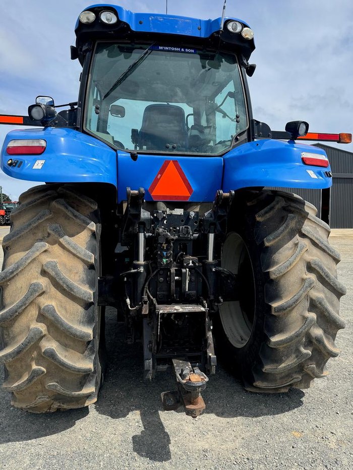 2013 New Holland T8.330