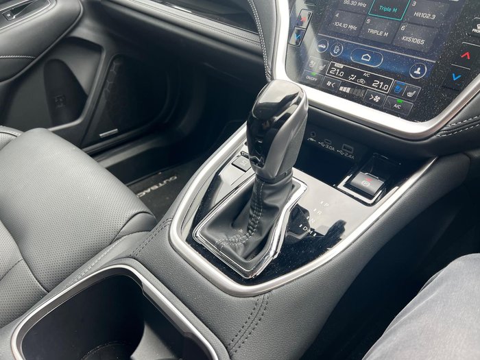 2023 Subaru Outback AWD Touring XT