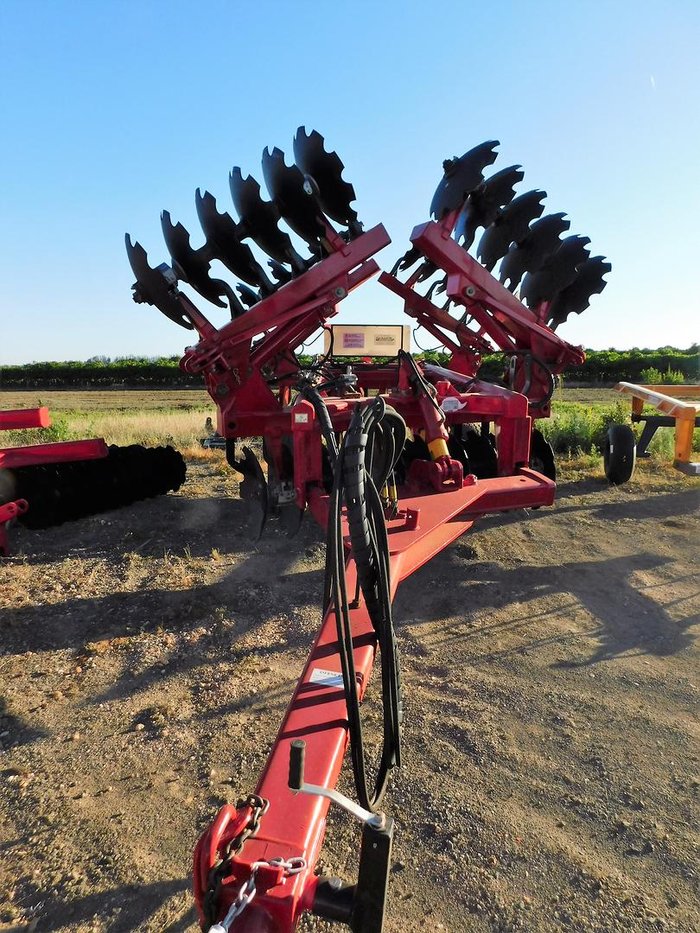 0 Tatu Gcro 7010 56 Plate Offset Disc Ex Demo RED