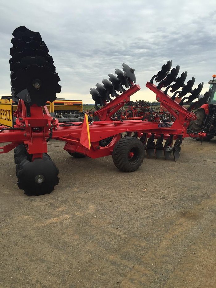 0 Tatu Gcro 7010 56 Plate Offset Disc Ex Demo RED