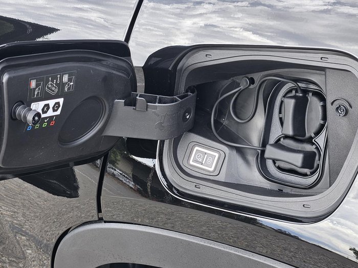 2024 Jeep Avenger Summit