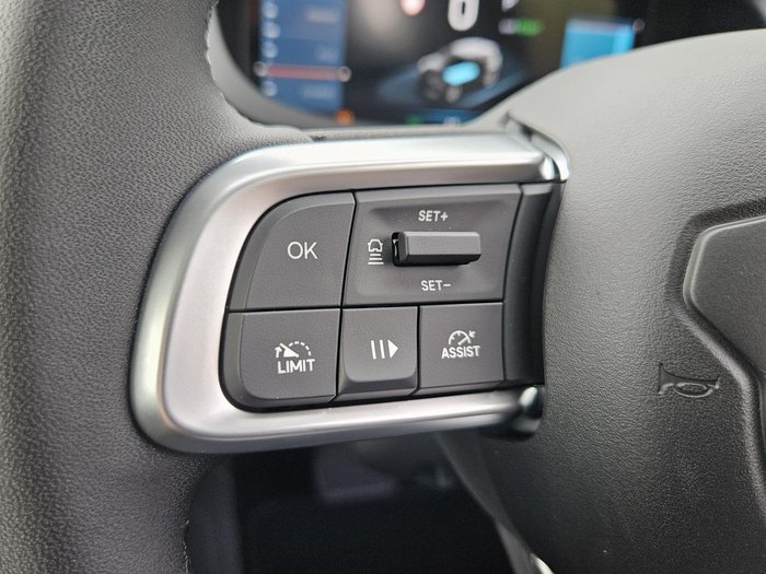 2024 Jeep Avenger Summit