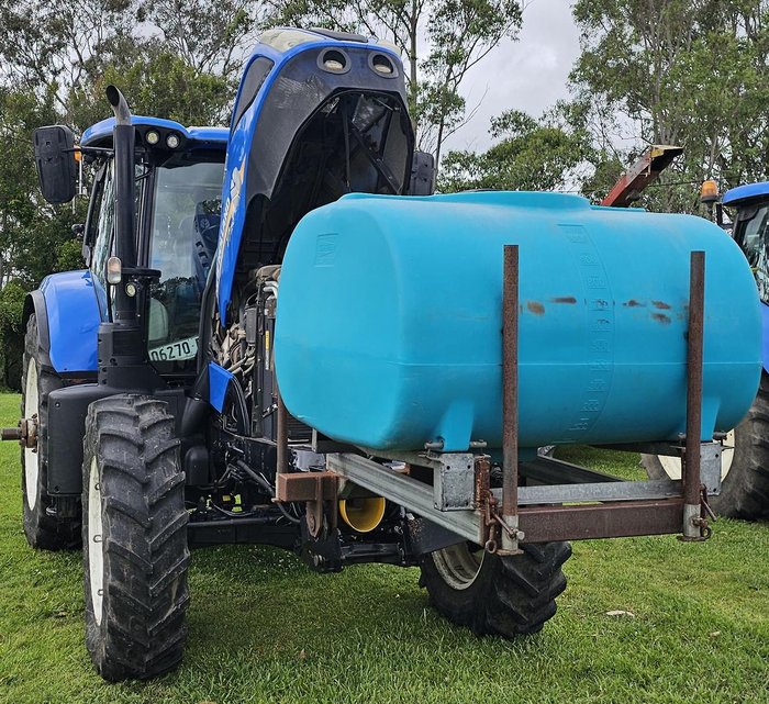 2016 New Holland T7.210 Blue