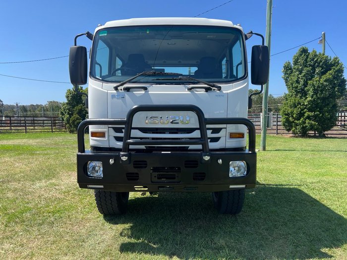 2024 Isuzu F Series FSS110-210 Beige
