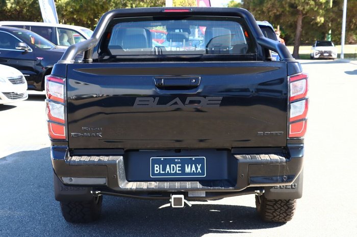 2024 Isuzu D-MAX BLADE