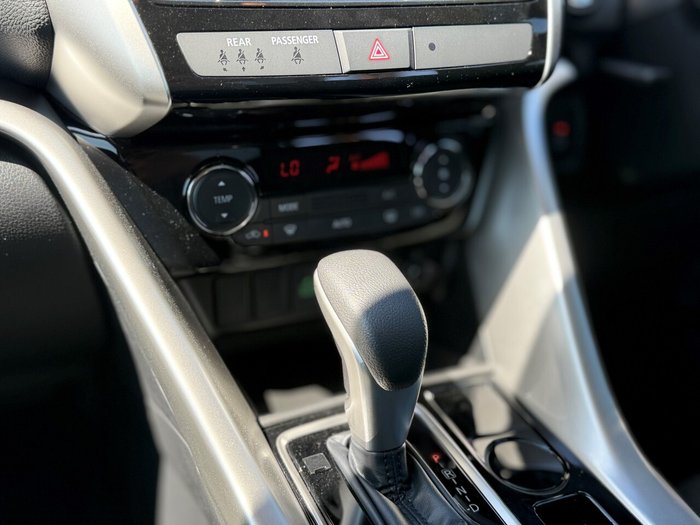 2024 Mitsubishi Eclipse Cross LS