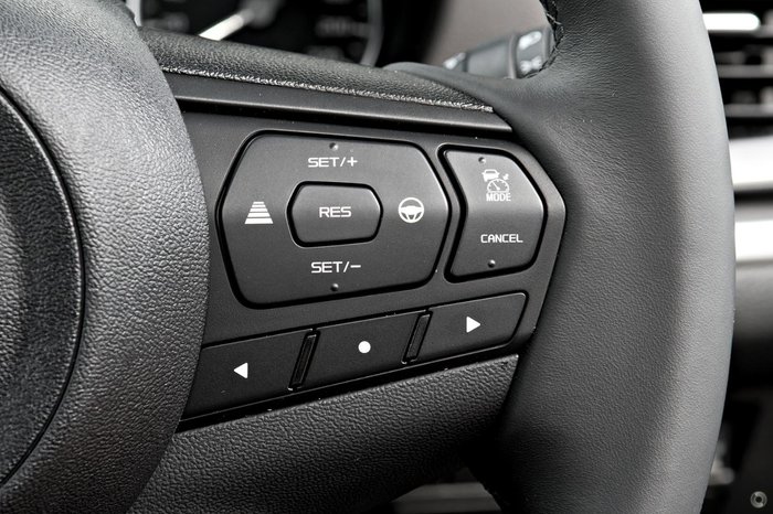 2024 Mazda BT-50 Thunder