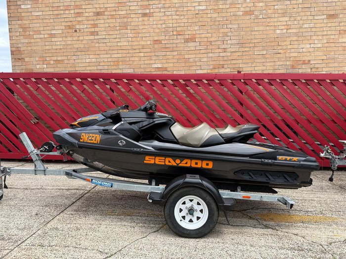 2022 SEA-DOO GTX 230