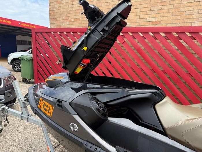 2022 SEA-DOO GTX 230