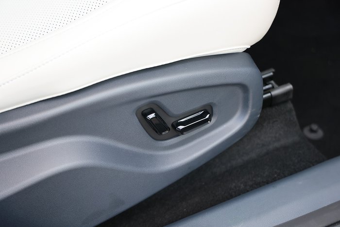 2025 Geely Ex5