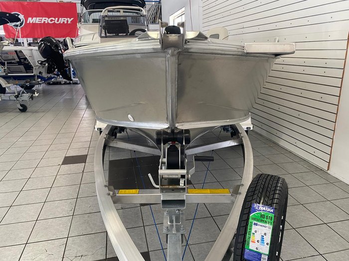 2025 QUINTREX 420 Renegade SC