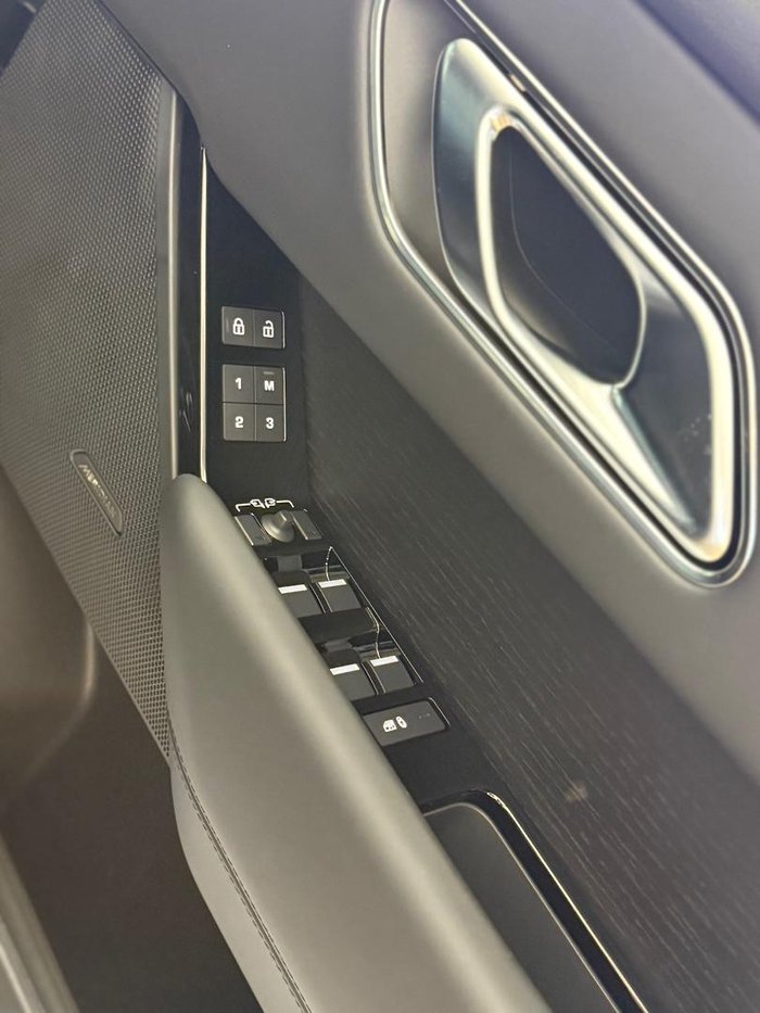2024 Land Rover Range Rover Velar P400 Dynamic HSE