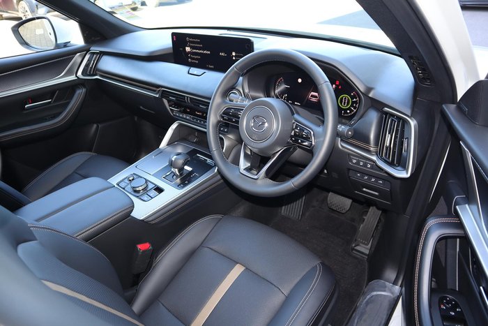 2024 Mazda CX-90 G50e Azami