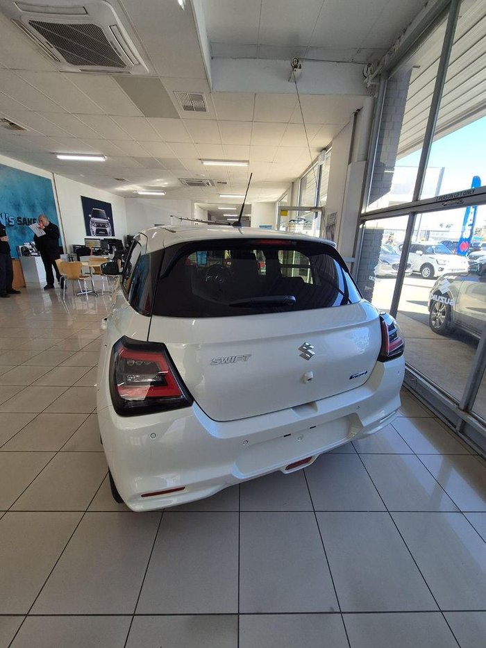 2024 Suzuki Swift Hybrid Plus
